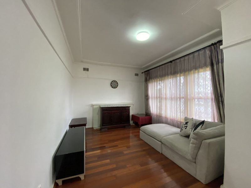 18 Georges Avenue-5