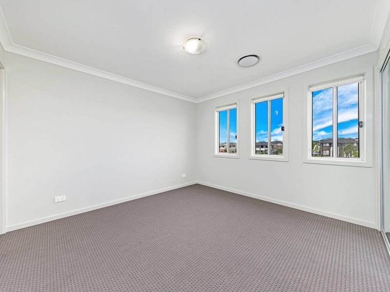 26 Sister Haultain, Bardia NSW 2565-5