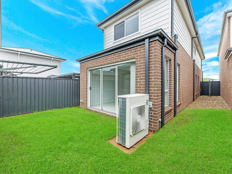 26 Sister Haultain, Bardia NSW 2565-8