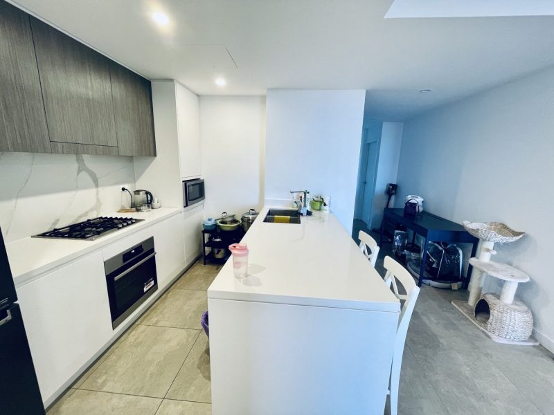 90-9-13 Goulburn St Warwick Farm-4