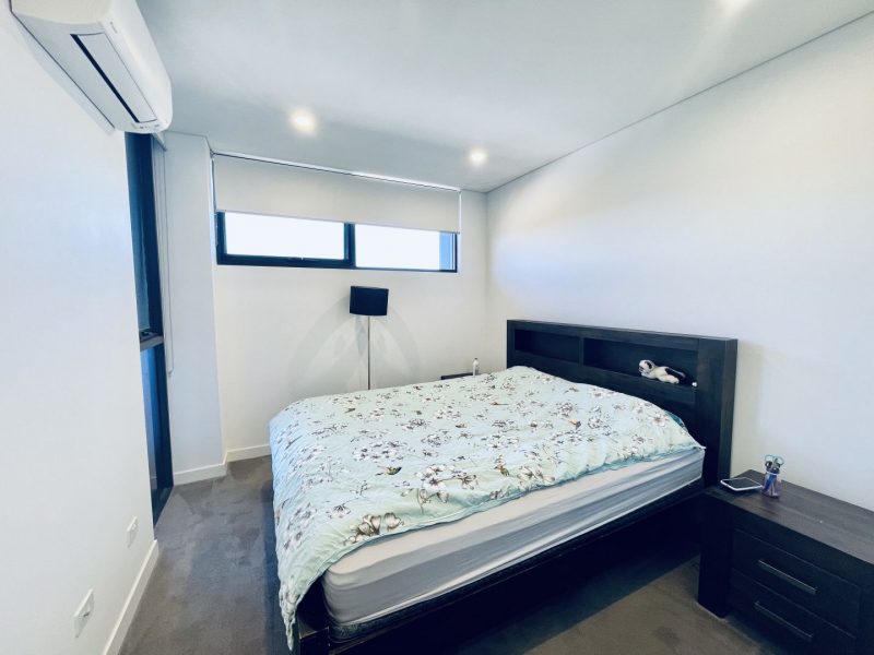 90-9-13 Goulburn St Warwick Farm-7